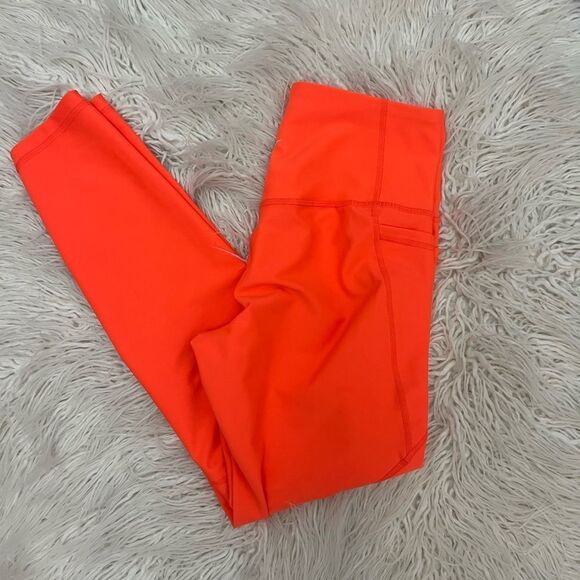 Old Navy active pants - Picture 5 of 5